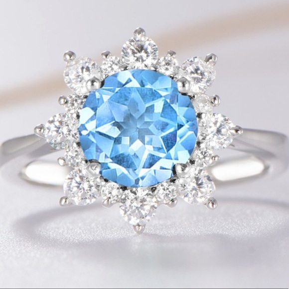 Sterling Silver Blue Sapphire Ring - Picture 2 of 4